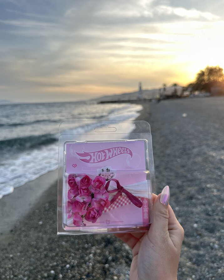 Sleepora - Aynalı Çiçek Buketi